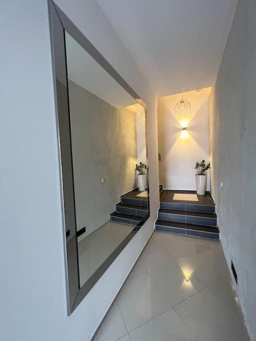 Salt Inn Apartments No 2 - Jacuzzi Величка Екстер'єр фото